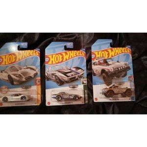 Hot Wheels Zamac Set Walmart Exclusive Bel-Air Nissan Corvette F Case NEW